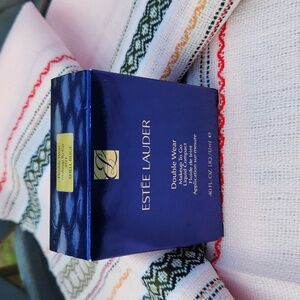 Estee Lauder Double Wear Makeup To Go Liquid Compact .40 Fl. Oz. Liquid New